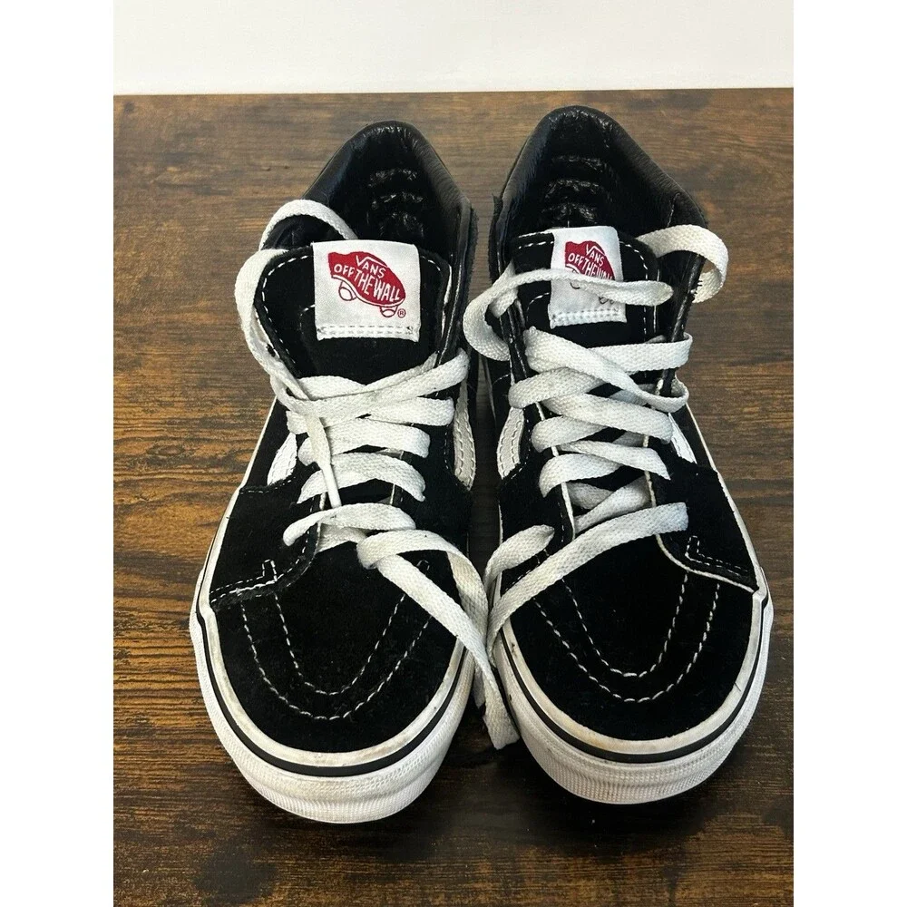 VANS Sk8-Hi Sneakers Black with A White Side Stripe High-top Kids Size 1 Youth